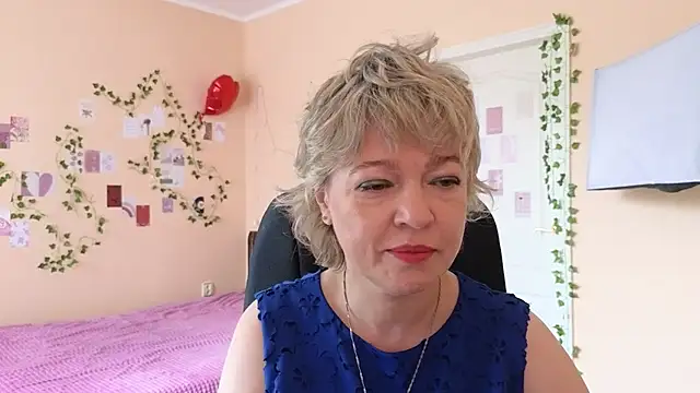 Snapshot of Rosette_Pricky chatting on 05.13.26 Rosette Pricky online show from 05.13.26