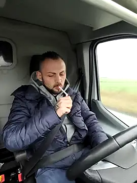 papichulo0099 online show from 12.22.25