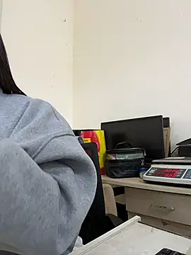 thaoyeuuu online show from 12.15.25