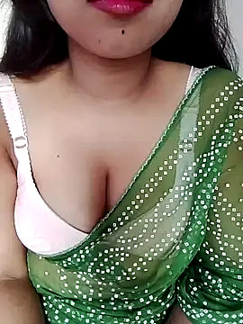 Snapshot of angel_tisha07 chatting on 10.01.25 angel tisha07 online show from 10.01.25