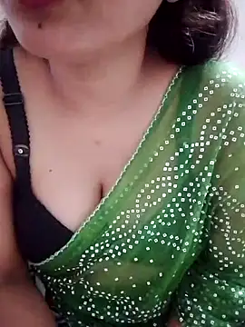 Snapshot of angel_tisha07 chatting on 10.31.25 angel tisha07 online show from 10.31.25