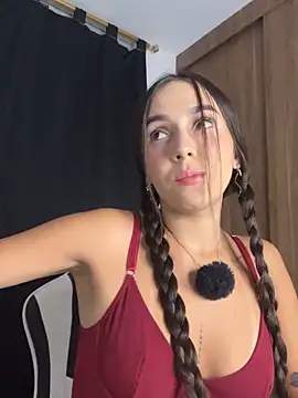 Scarlett05 online show from 09.19.25