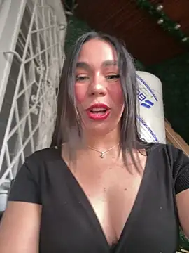 Snapshot of TessaCooper1 chatting on 05.31.26 TessaCooper1 online show from 05.31.26