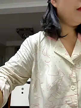 Snapshot of sushan_love chatting on 10.29.25 sushan love online show from 10.29.25