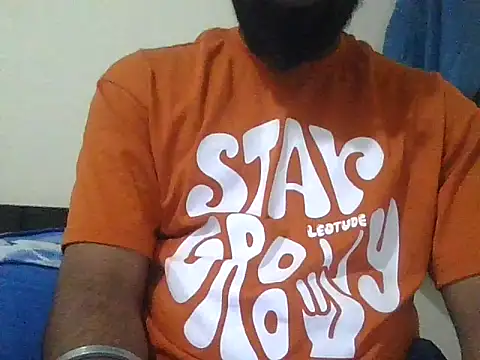 Snapshot of Horney_spidy chatting on 12.16.25 Horney spidy online show from 12.16.25