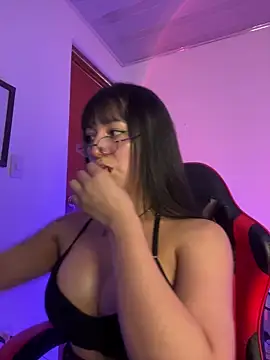 lilitth777 online show from 04.10.26