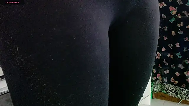 lilitth777 online show from 04.17.26