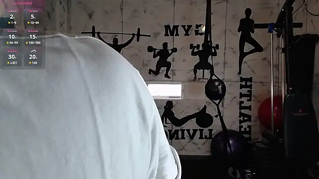 Snapshot of AustinJones_ chatting on 09.12.25 AustinJones online show from 09.12.25