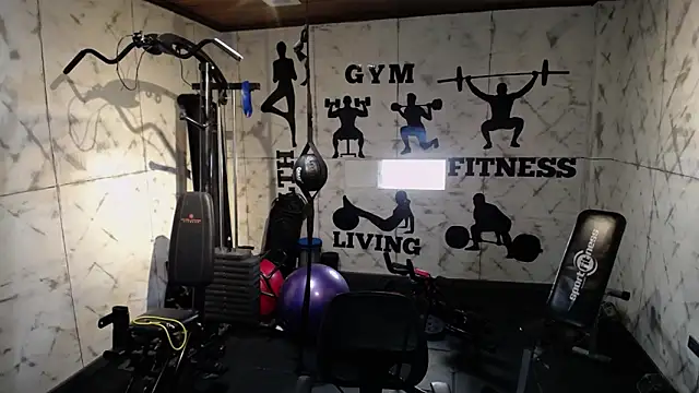 Snapshot of AustinJones_ chatting on 11.10.25 AustinJones online show from 11.10.25