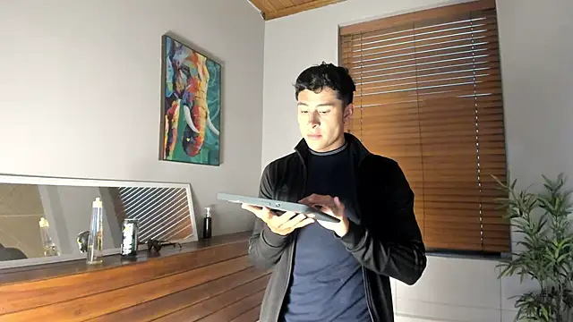 Snapshot of AustinJones_ chatting on 11.12.25 AustinJones online show from 11.12.25