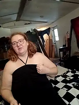 XEmoxkittyx online show from 02.12.26