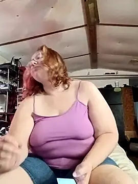 XEmoxkittyx online show from 02.18.26