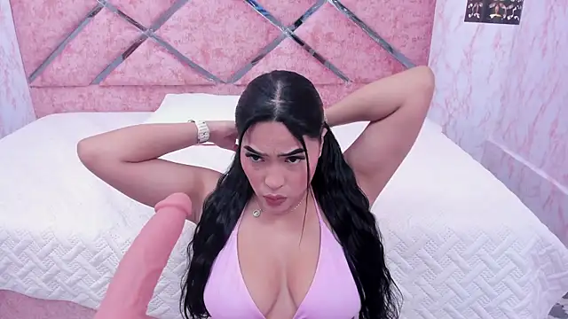 HOT EMIILY  online show from 10.16.25