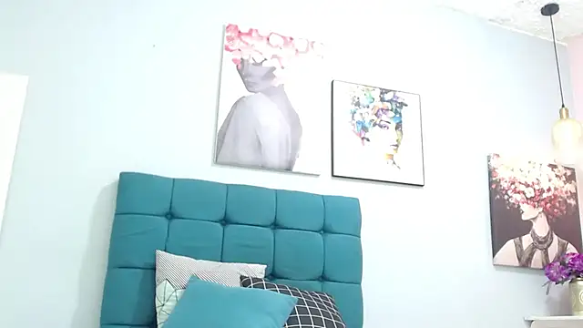 Dianita bitch online show from 09.18.25