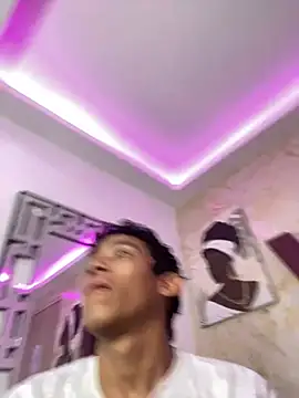 BEAUTY BOYS1 online show from 03.18.26