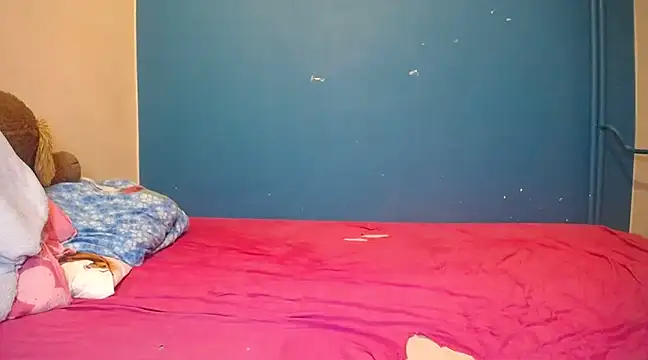 NADINNNE online show from 02.23.25