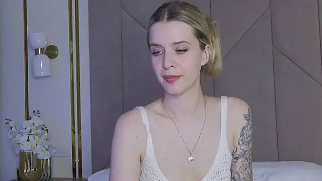 Touch me online show from 10.05.25