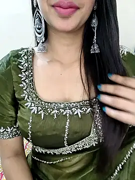 Snapshot of Cute_merry01 chatting on 10.19.25 Cute merry01 online show from 10.19.25