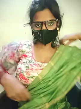 Snapshot of Mohini_Josh069 chatting on 06.25.26 Mohini Josh069 online show from 06.25.26