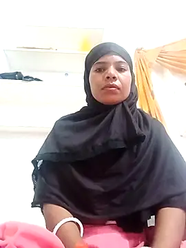 Snapshot of Rubi_sarma chatting on 09.30.25 Rubi sarma online show from 09.30.25