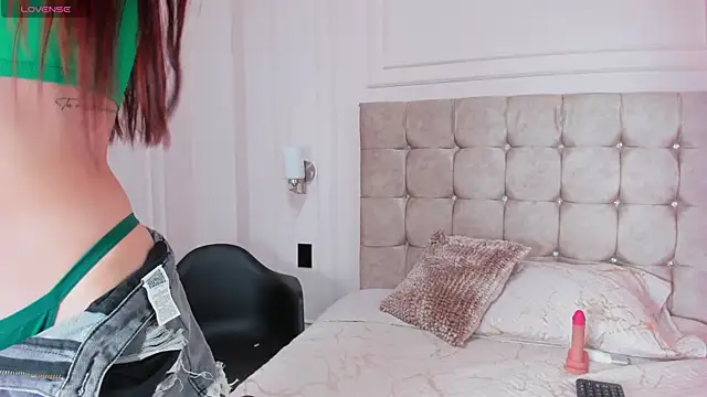 DulceEstrella  online show from 09.28.25