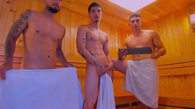 Snapshot of mike_friends chatting on 09.14.25 mike friends online show from 09.14.25