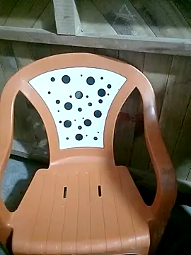 Surrilove online show from 04.13.26