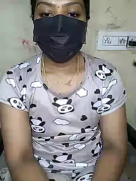 Snapshot of Tamil_Attitude_queen chatting on 10.18.25 Tamil Attitude queen online show from 10.18.25
