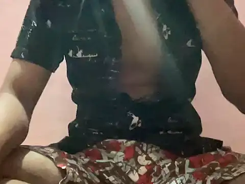 Snapshot of hot_genz chatting on 09.21.25 hot genz online show from 09.21.25