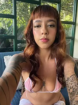 AliceMrtnz online show from 05.07.26