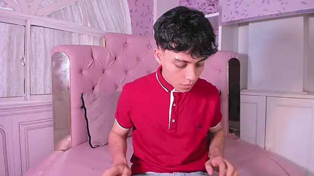 Dani rivass online show from 12.15.25