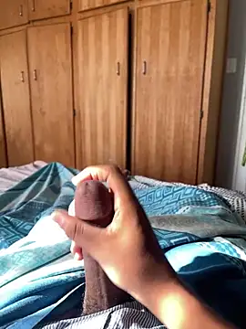 CreamyOff45 online show from 02.19.26