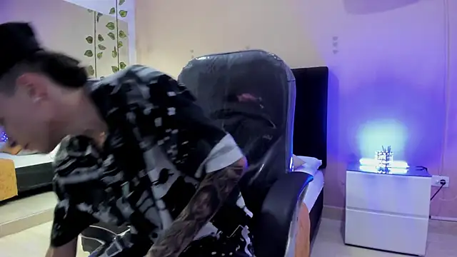 Nascary Fox online show from 11.15.25