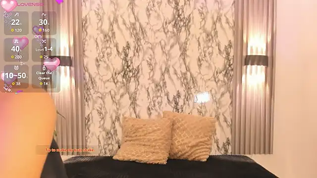 ChloeeMason online show from 12.04.25