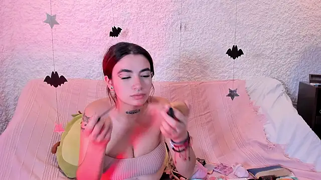 Snapshot of atenea_storm chatting on 10.14.25 atenea storm online show from 10.14.25