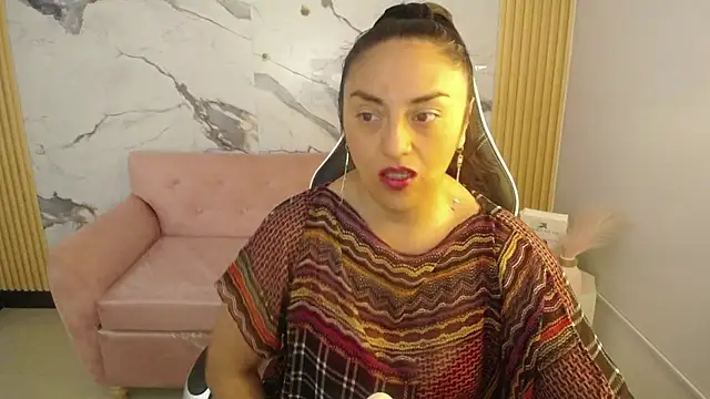 tamara ch1 online show from 10.29.25