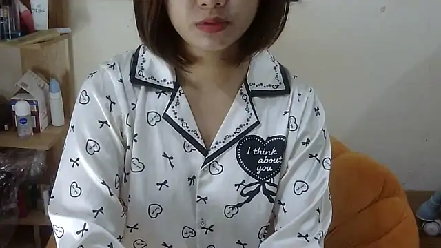 anna-sweet69 online show from 11.04.25