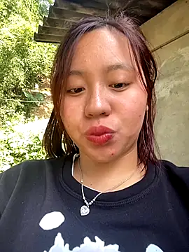 maianhcute online show from 10.30.25