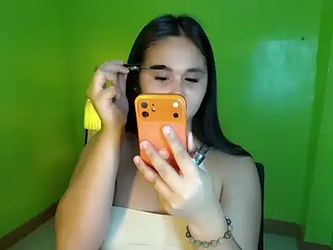 Aiko shemalexxx online show from 02.25.26