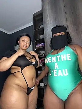 Ebony Warlock  online show from 02.17.26