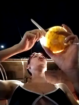 Snapshot of dulcelatin21 chatting on 11.01.25 dulcelatin21 online show from 11.01.25