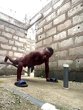 Makemecum634941 online show from 09.22.25