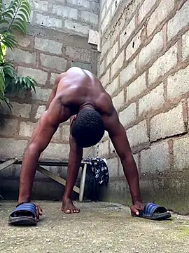 Makemecum634941 online show from 10.10.25