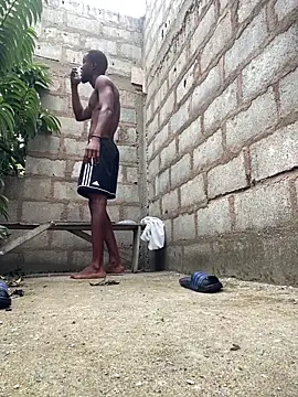 Makemecum634941 online show from 10.27.25