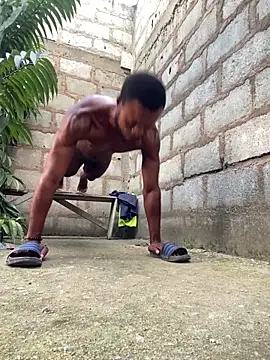 Makemecum634941 online show from 11.29.25