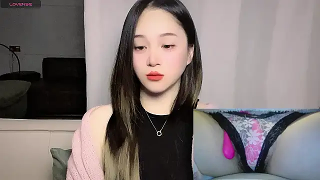 Snapshot of woaiqinqin chatting on 03.12.26 woaiqinqin online show from 03.12.26