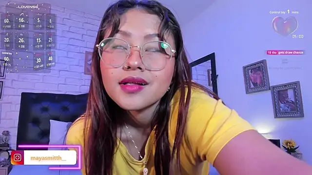 MAYASMITH   online show from 09.09.25