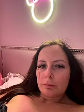 nightingale27 online show from 12.04.25