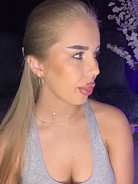 AubrieleRouj1 online show from 03.26.26