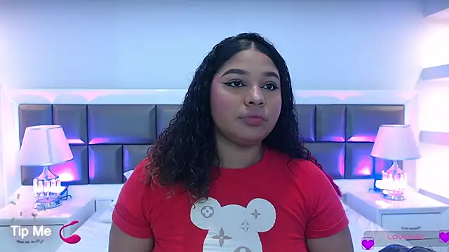 LennaEvans online show from 09.16.25